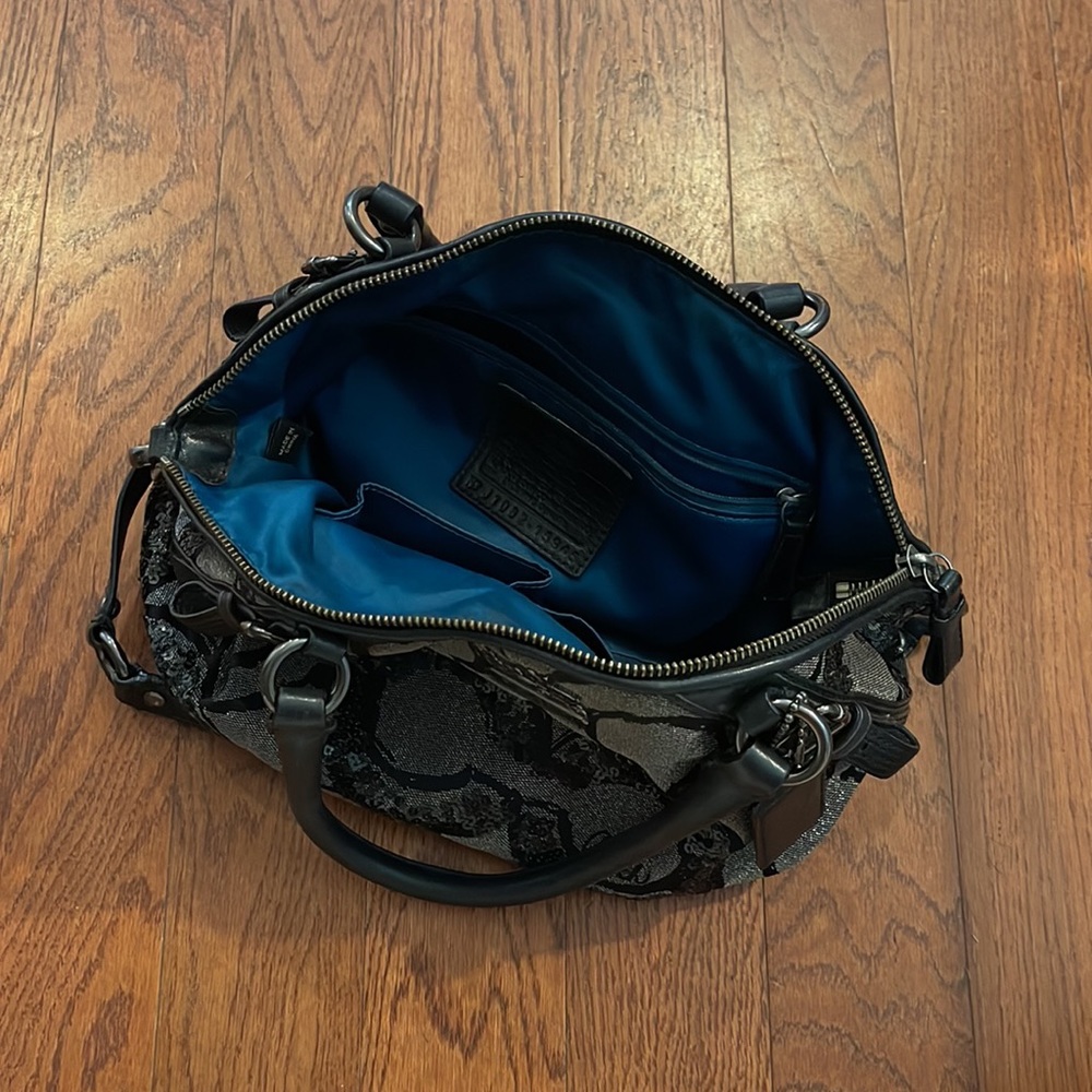 Coach Handbag - Picture 4 of 5